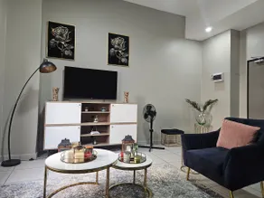 Modern spacious 1BR apartment at The Bolton Rosebank - Image 3