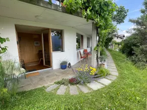 Cozy & private home, amazing views, free parking - Image 4