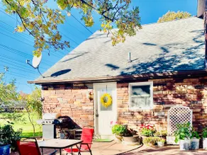 Warm & Cozy private Guesthouse/ Entire place. - Image 2