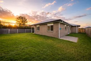 Brand New 4 Bedroom Belleview House near Ipswich - Image 5
