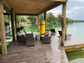 Lolli & Pop’s Lake Front Oasis - Image 3