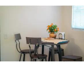 Country Cozy Apartment - Image 4