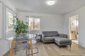 Downtown 1bd/1ba private ADU w 1GB fiber Wi-fi - Image 4