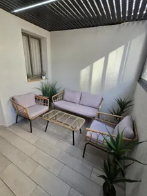 Sea Suite - stunning suite with indoor balcony by the sea - Image 3