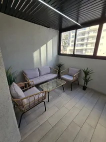 Sea Suite - stunning suite with indoor balcony by the sea - Image 5