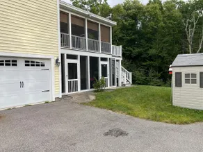 Furnished Studio Apartment - Image 4