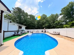 Luxury Pool Retreat on 13 Private Acres by Atlanta - Image 4