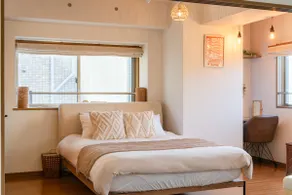 5-minute walk from Kagoshima Chuo Station / Relaxing room with a bohemian style / Spacious 40 m² / Up to 6 people - Image 2