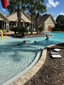 NEW! LARGE 4BR home in Golf Community with POOL - Image 4
