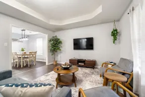 Cozy & Quiet | PRIME Central Location - Image 4