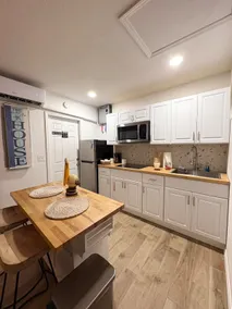 The Pelican Cove - guest house - Image 2