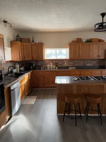 Simple + Cozy Hometown Stay - Image 3