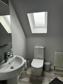 Guest loft in Armadale W Lothian - Image 5
