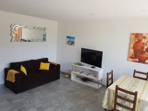 House 6 people - Image 3