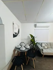 Beautiful Studio Nr Int. Airport - Image 4