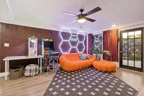 Hidden Speakeasy, Pool, Spa, Arcade, EV & Pets - Image 3