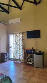 Bougainvillea Suite - Image 5