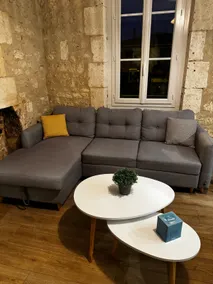 Family home, air-conditioned. - Image 3