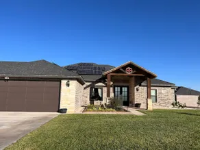 The Everything House w/Free EV & RV Power - Image 3