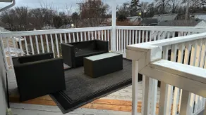 Clean & Cozy 2 BR with Private Balcony - Image 4