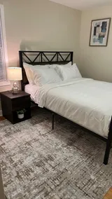 Clean & Cozy 2 BR with Private Balcony - Image 5