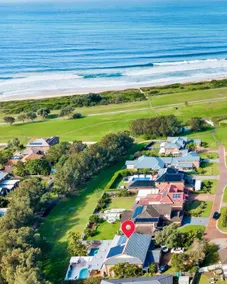 Sol Beach Retreat - 200m to Beach - Image 4