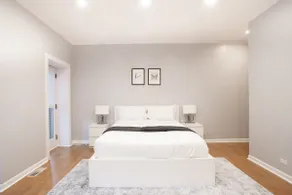 Gold Coast Home|Rooftop |PoolTable |Parking |Views - Image 3