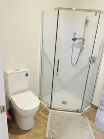 Otahuhu shopping centre apartment 8A - Image 5