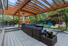 Luxury Resort Steps from Langley Event Centre - Image 2