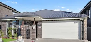 New 5 bedroom Single story house - Image 2