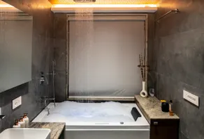 Auraa Premium Suites: Jacuzzi & Pool in Rajarhat - Image 3