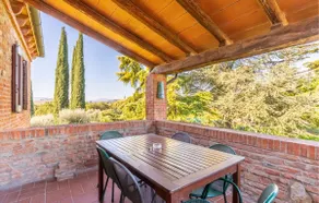 Nice apartment in Castiglione del Lago - Image 3