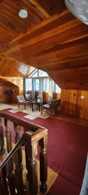 wooden studio apartment - Image 4