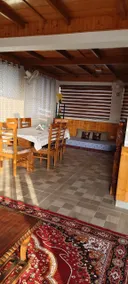 wooden studio apartment - Image 5