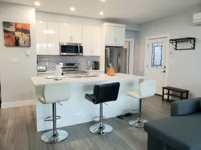 Stunning Ocean View Suite Private Entry - Image 4