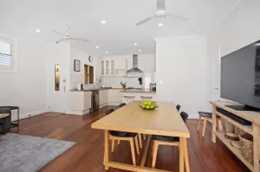 Fremantle Hideaway - 3 Bed, 2 Bath, 2 Car Parks - Image 5