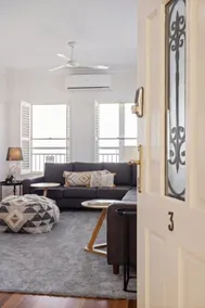 Fremantle Hideaway - 3 Bed, 2 Bath, 2 Car Parks - Image 2