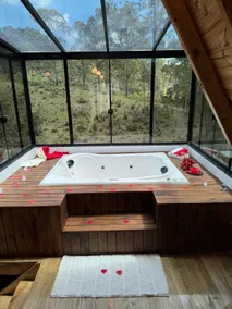 Paris Chalet w/ Whirlpool - Image 5