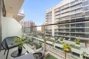 Cozy 1BR with Pool View & Balcony - Image 3