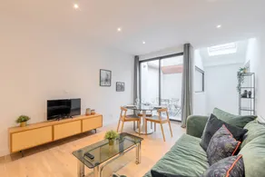 Fully equipped duplex with exterior and parking ! - Image 3
