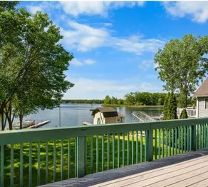 Pettit Lake Log Cabin|Hot Tub|Sleeps 12|Great View - Image 3