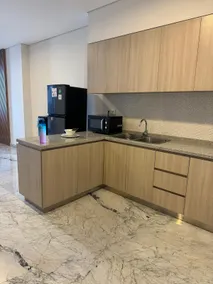 Tribeca Condominum Podo Private Lift 3Beds+2Baths - Image 2