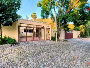 2 Beds, Garden, Fast Internet, Kitchen and Grill - Image 5