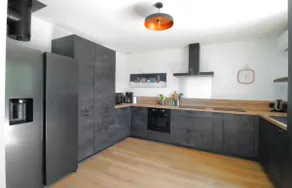 Comfortable villa with a view of Lake Bourget - Image 3