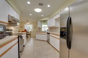 Best Value! Unique Garden 3BR Home W/Koi Pond - Image 2