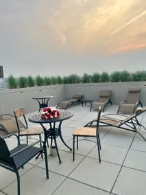 Top Floor Luxurious Condo Parking | Near Downtown - Image 2