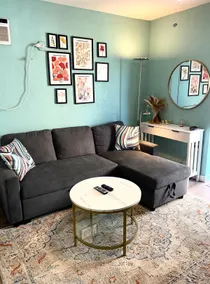 Guest Suite with Pool - Image 2