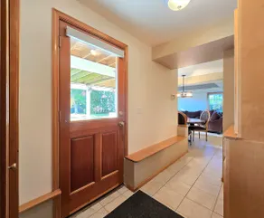 Cozy Canary Guest Suite - Image 5