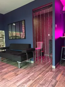 Intimate and cozy / private spa - Image 2