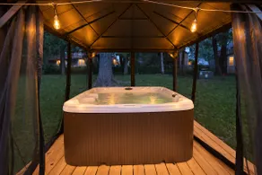 Blue Springs Escape 3BR Hot Tub Game Room Firepit - Image 2